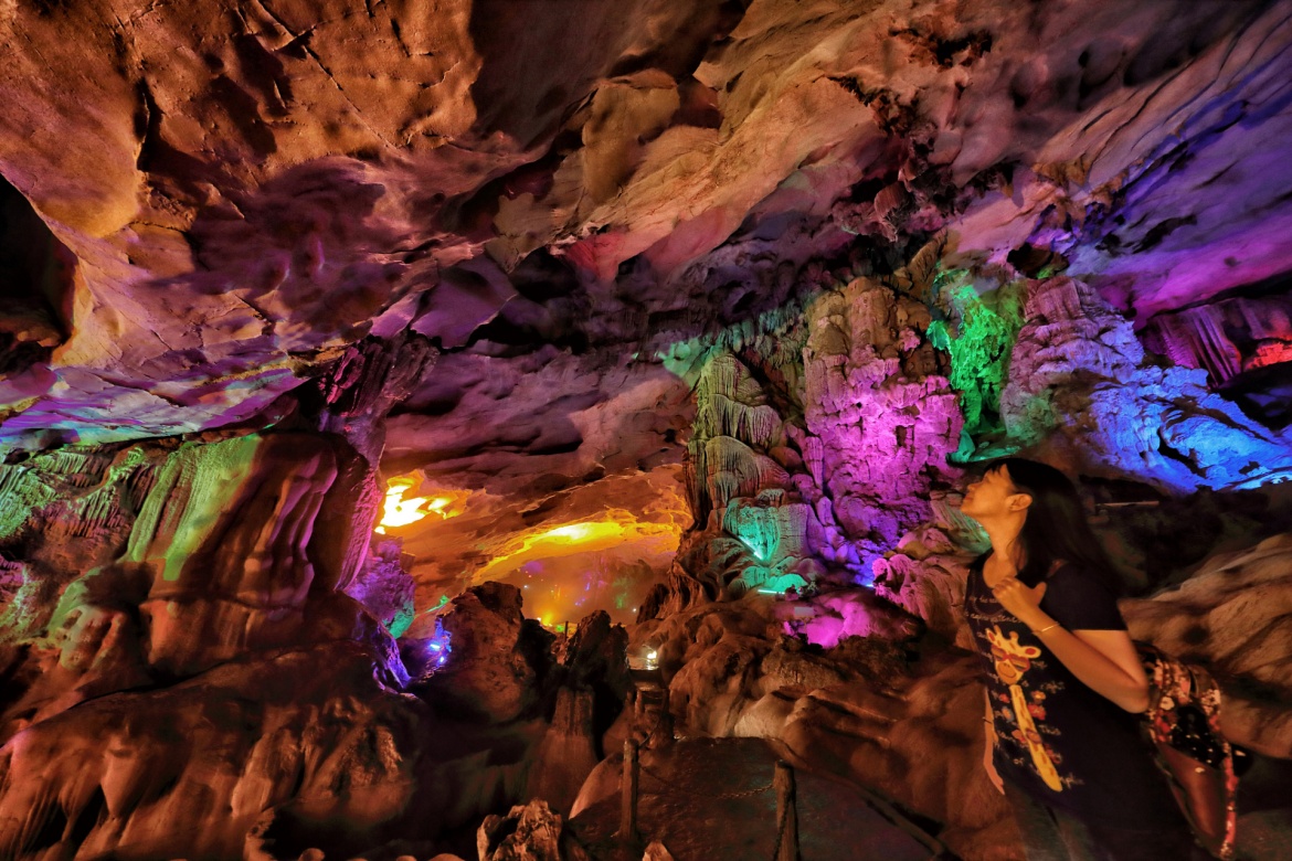Wanxiang Cave